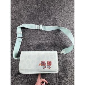 Controller Gear Animal Crossing Sling Bag (Mint Leaves)
